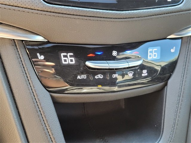 Used 2025 Cadillac XT5 Premium Luxury image 34