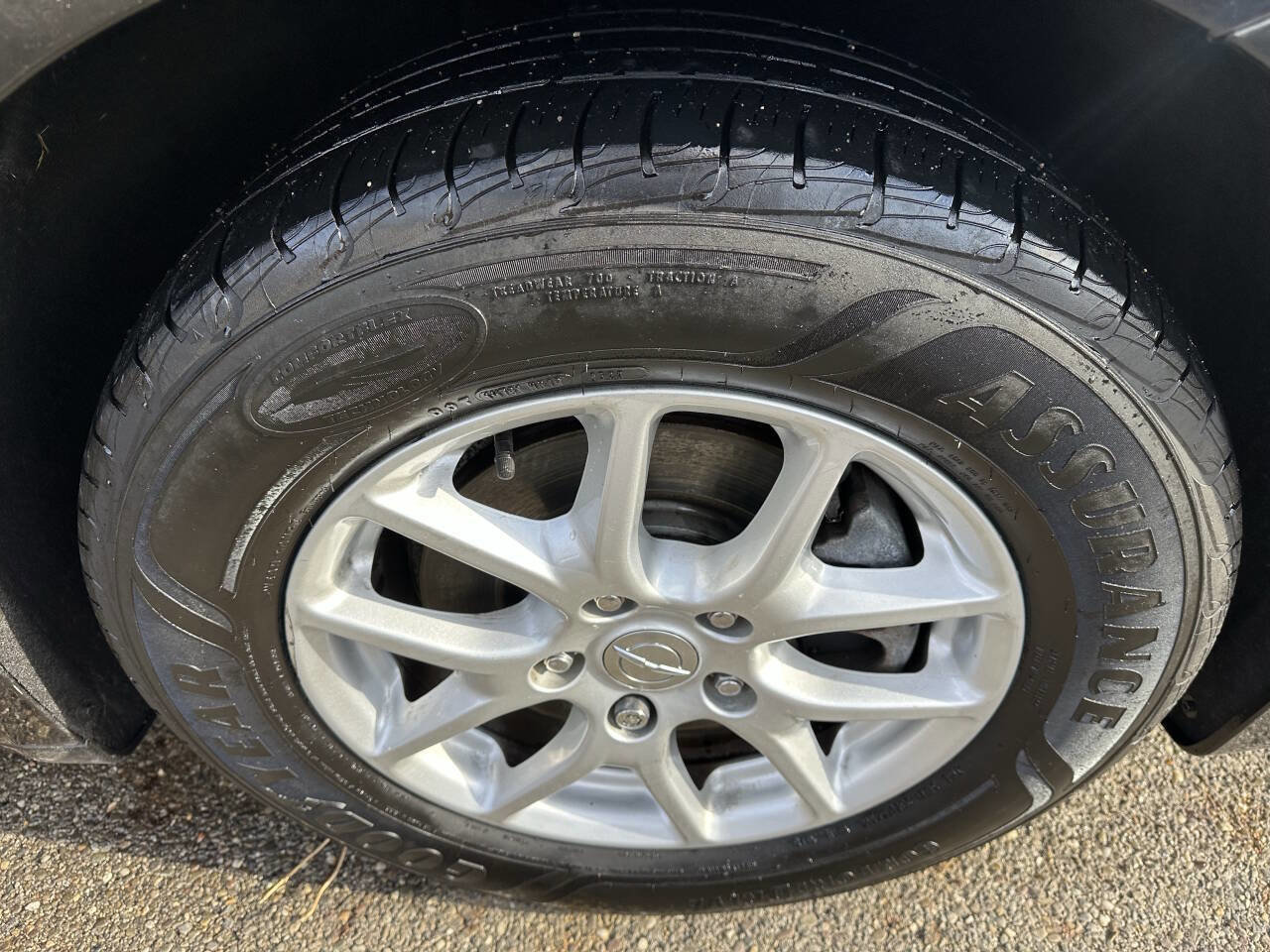 Used 2017 Chrysler Pacifica Touring image 30
