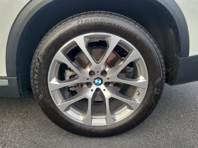 Used 2024 BMW X5 sDrive40i w/ Parking Assistance Package RWD image 7