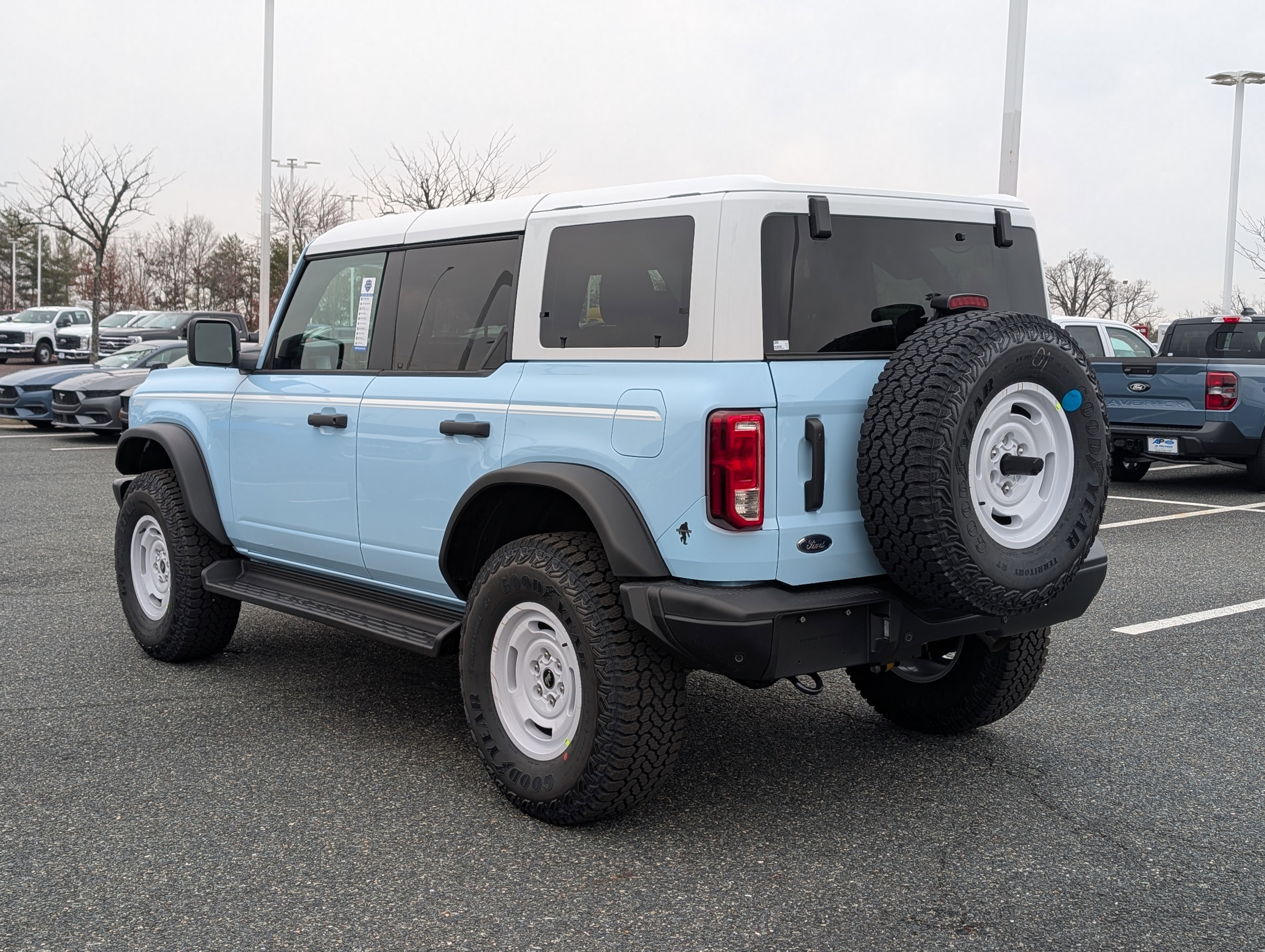 New 2025 Ford Bronco Heritage Edition image 3