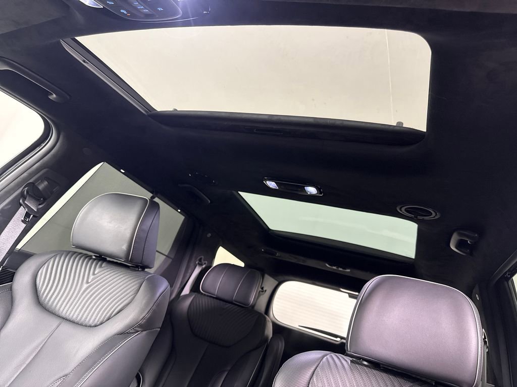 Used 2025 Hyundai Palisade Calligraphy FWD image 23