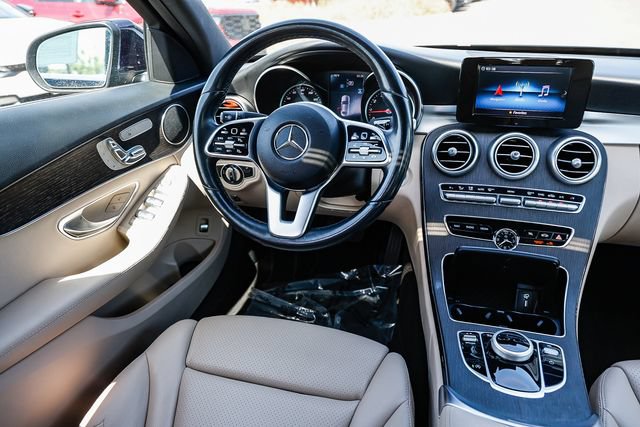 Used 2019 Mercedes-Benz C 300 Sedan image 17