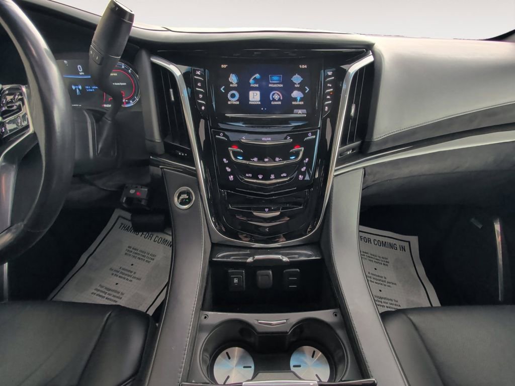 Used 2016 Cadillac Escalade Platinum image 11