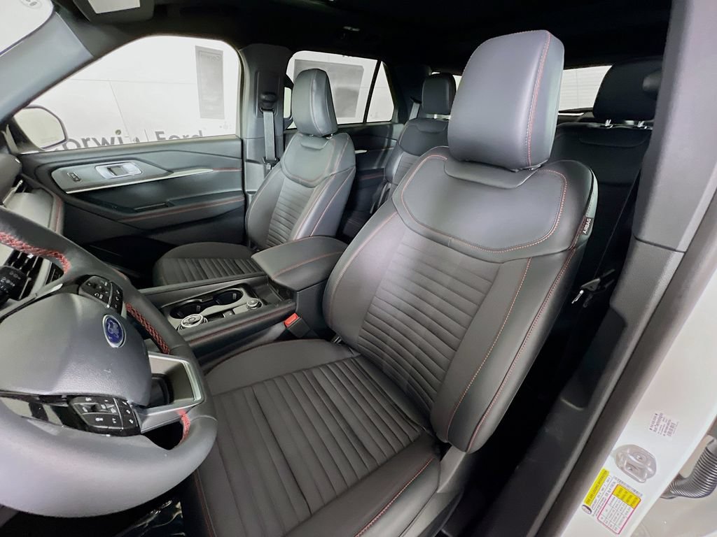 New 2026 Ford Explorer ST-Line w/ ST-Line Street Pack AWD/4WD image 27