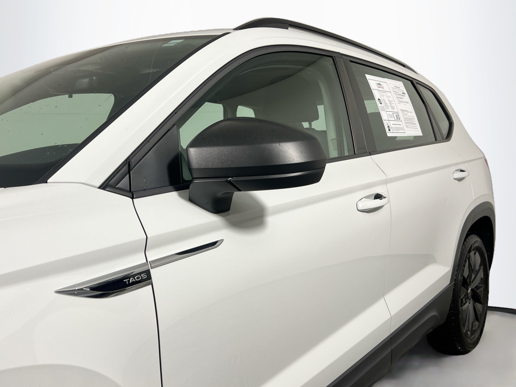 Used 2024 Volkswagen Taos S FWD image 13
