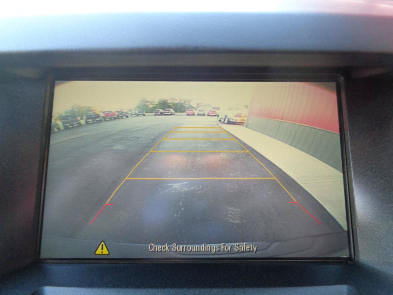 Used 2016 Chevrolet Equinox LTZ w/ Enhanced Convenience Package FWD image 11
