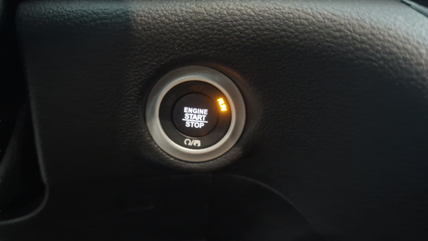 Used 2023 Chrysler Pacifica Pinnacle FWD image 21