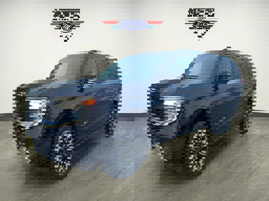 New 2025 Ford Expedition Max Platinum w/ Driver's Package image 1