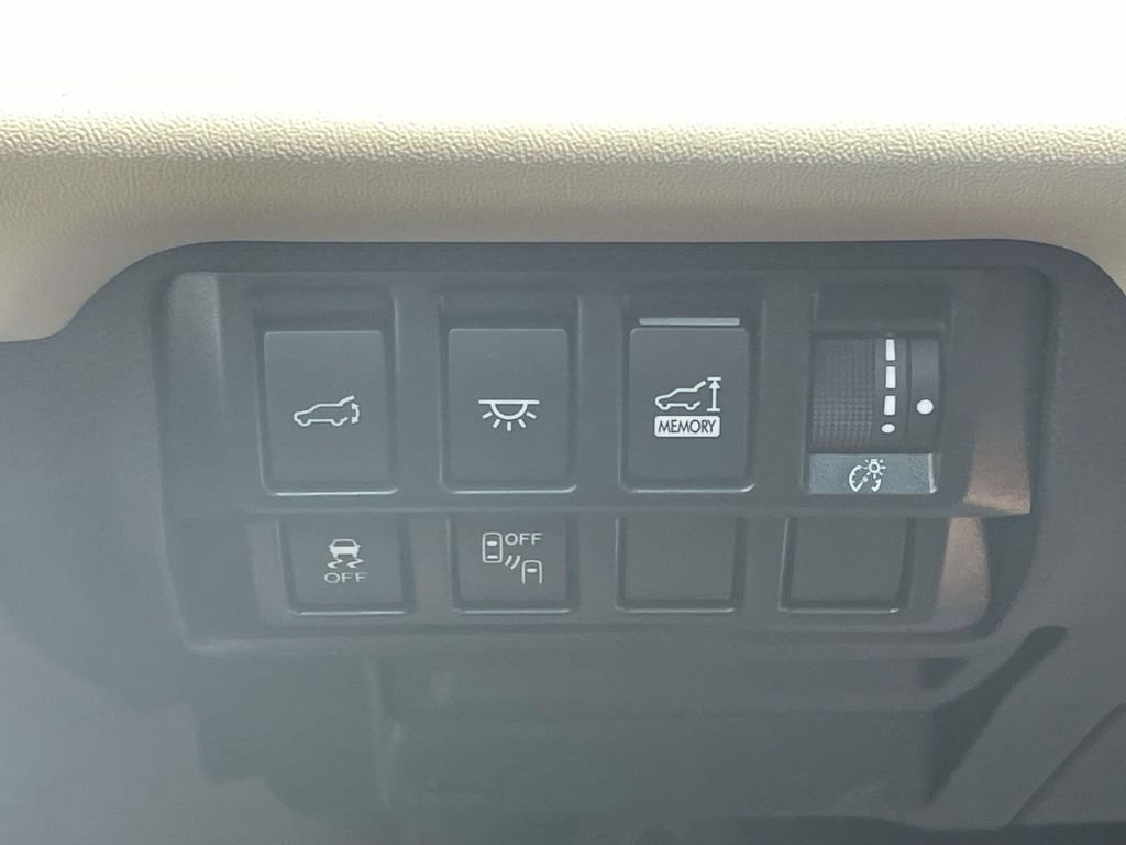 Used 2022 Subaru Ascent Touring AWD/4WD image 27