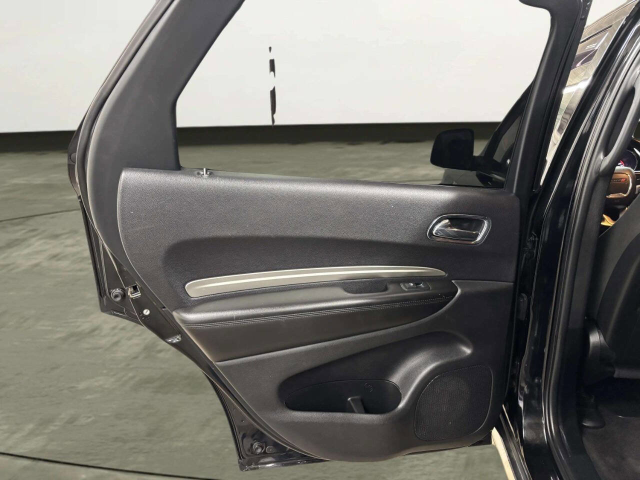 Used 2018 Dodge Durango AWD w/ Skid Plate Group image 15