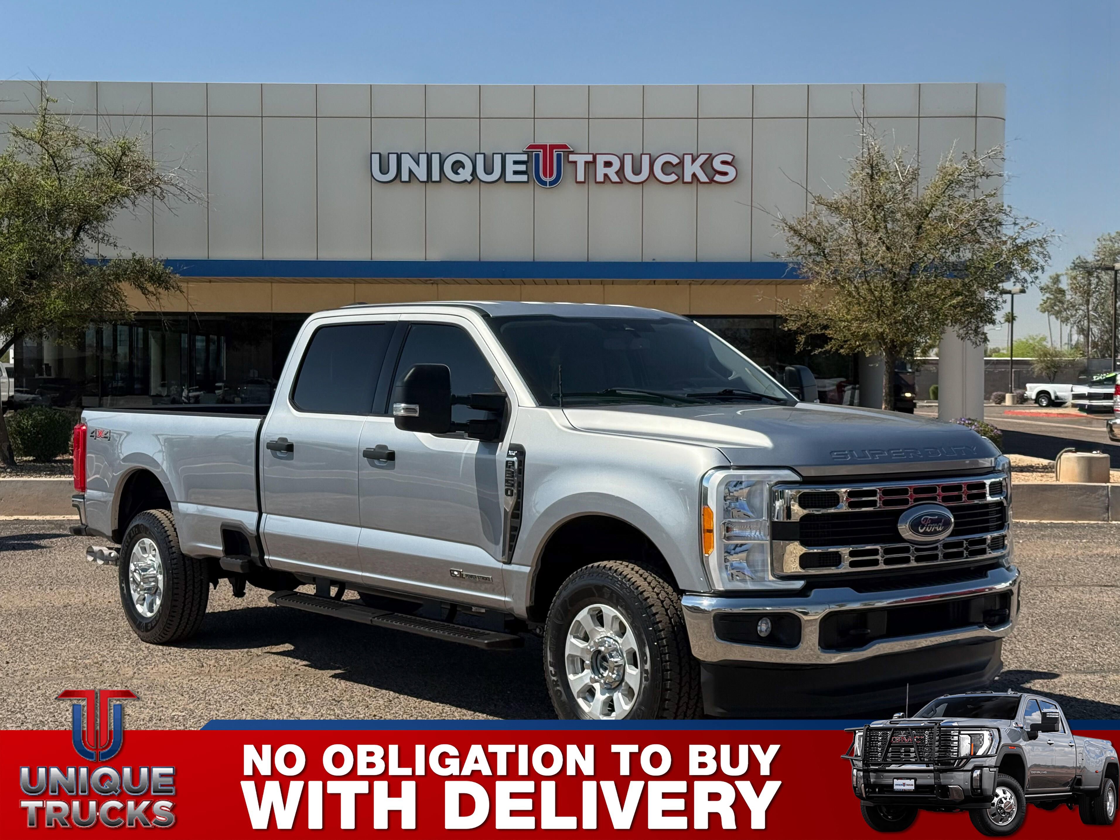 Used 2023 Ford F350 XLT image 3
