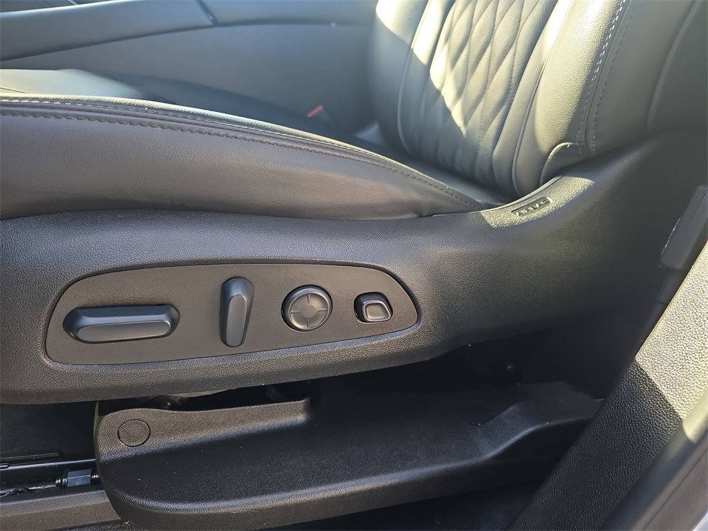 Used 2024 Buick Enclave Avenir w/ Trailering Package, 5000 lbs. image 30