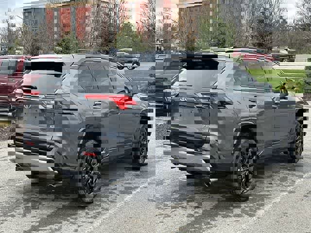Used 2025 Toyota RAV4 SE image 23