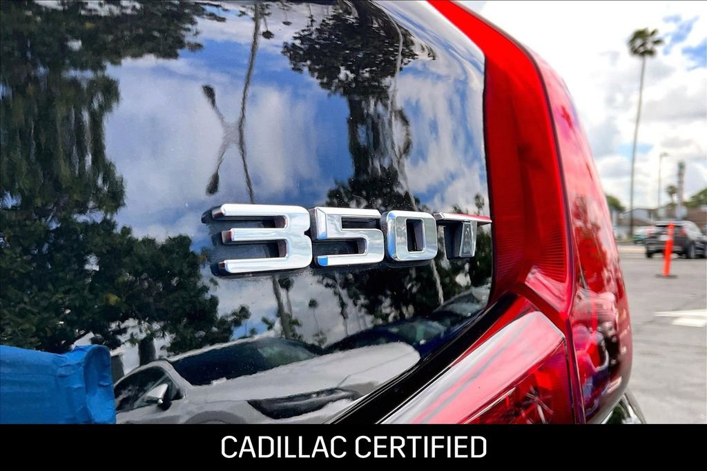 Certified 2023 Cadillac XT4 Luxury w/ Cold Weather Package image 11