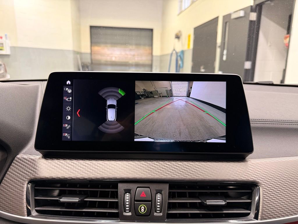 Used 2022 BMW X2 M35i w/ Premium Package image 17