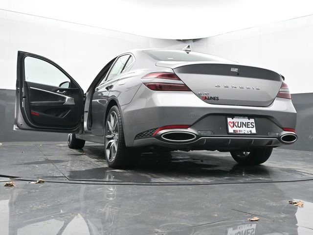 Used 2025 Genesis G70 2.5T image 71
