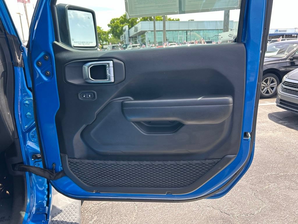 Used 2021 Jeep Wrangler Sport AWD/4WD image 27