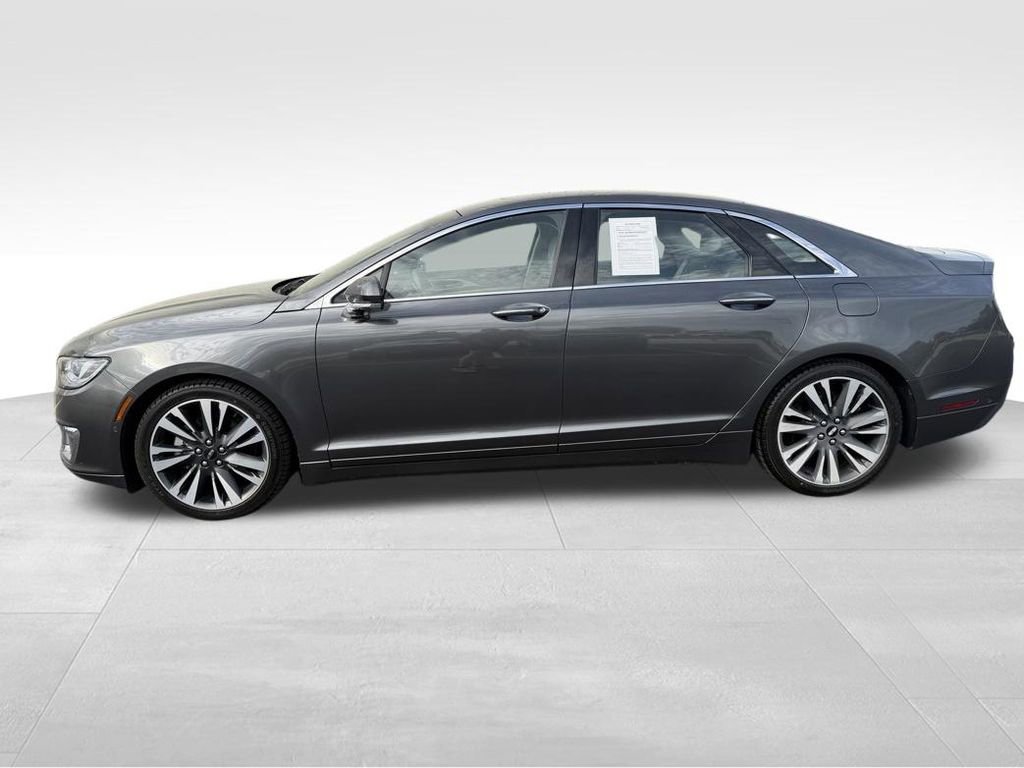 Used 2019 Lincoln MKZ Reserve FWD image 3