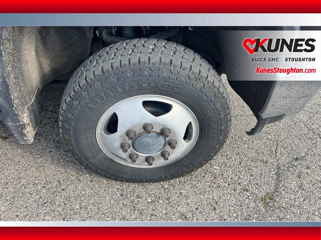 Used 2020 Chevrolet Silverado 3500 LTZ w/ LTZ Plus Package AWD/4WD image 11