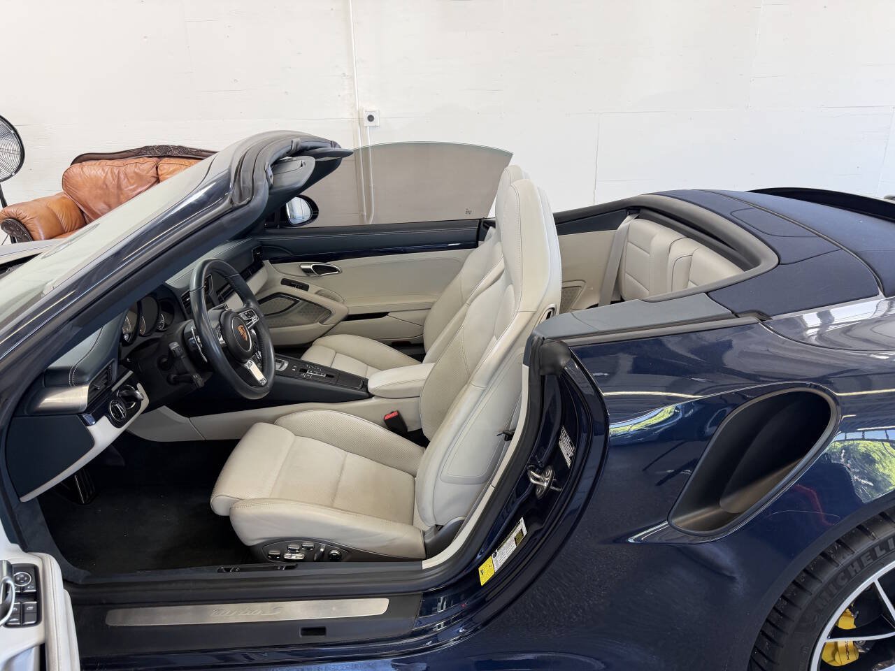 Used 2019 Porsche 911 Turbo S AWD/4WD image 38