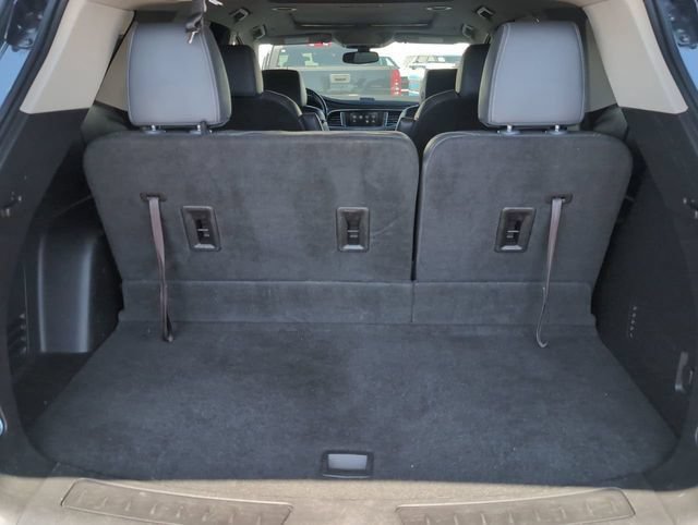 Certified 2019 Buick Enclave Essence FWD image 26