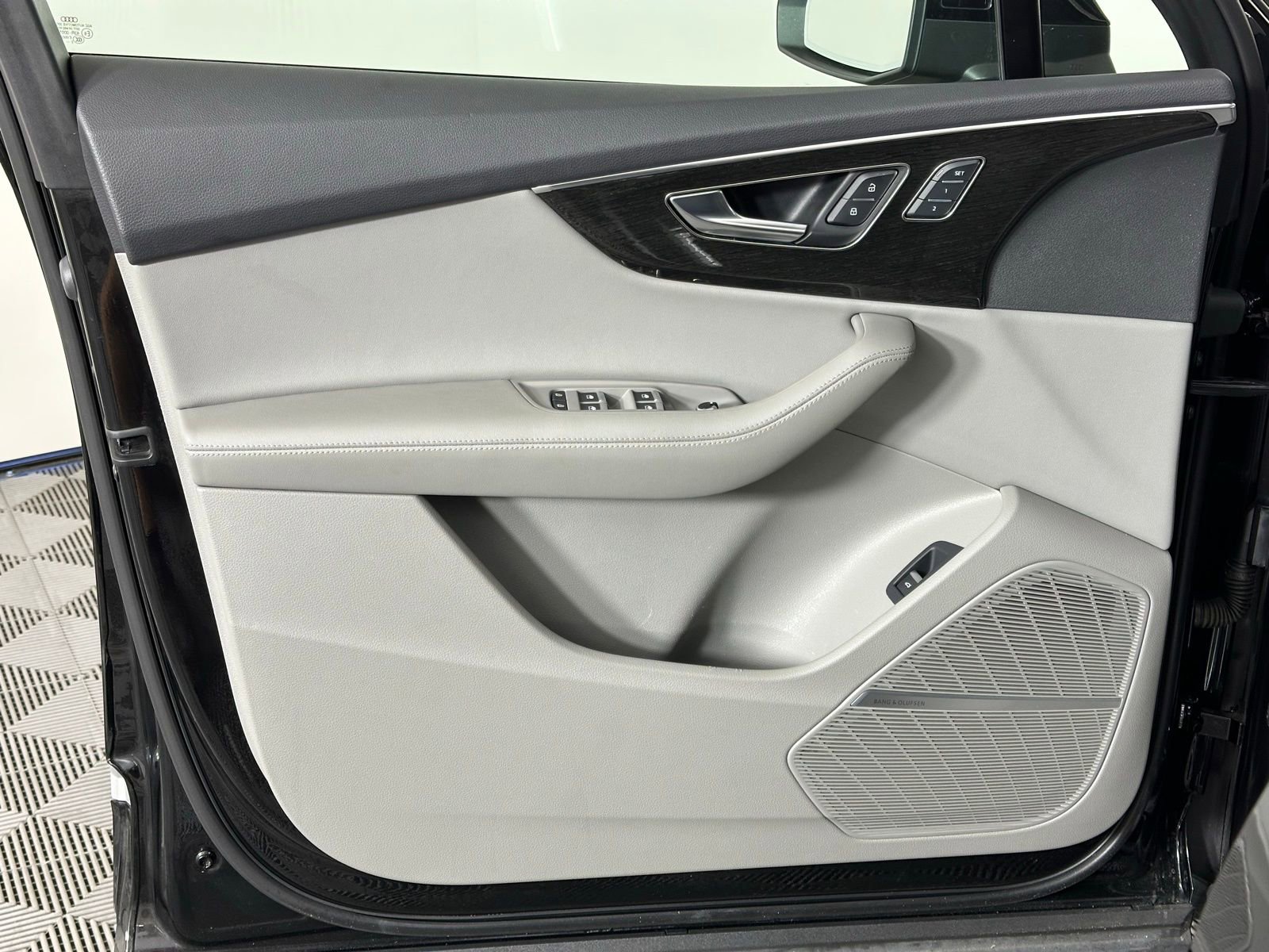 Used 2023 Audi Q7 3.0T Premium Plus image 40