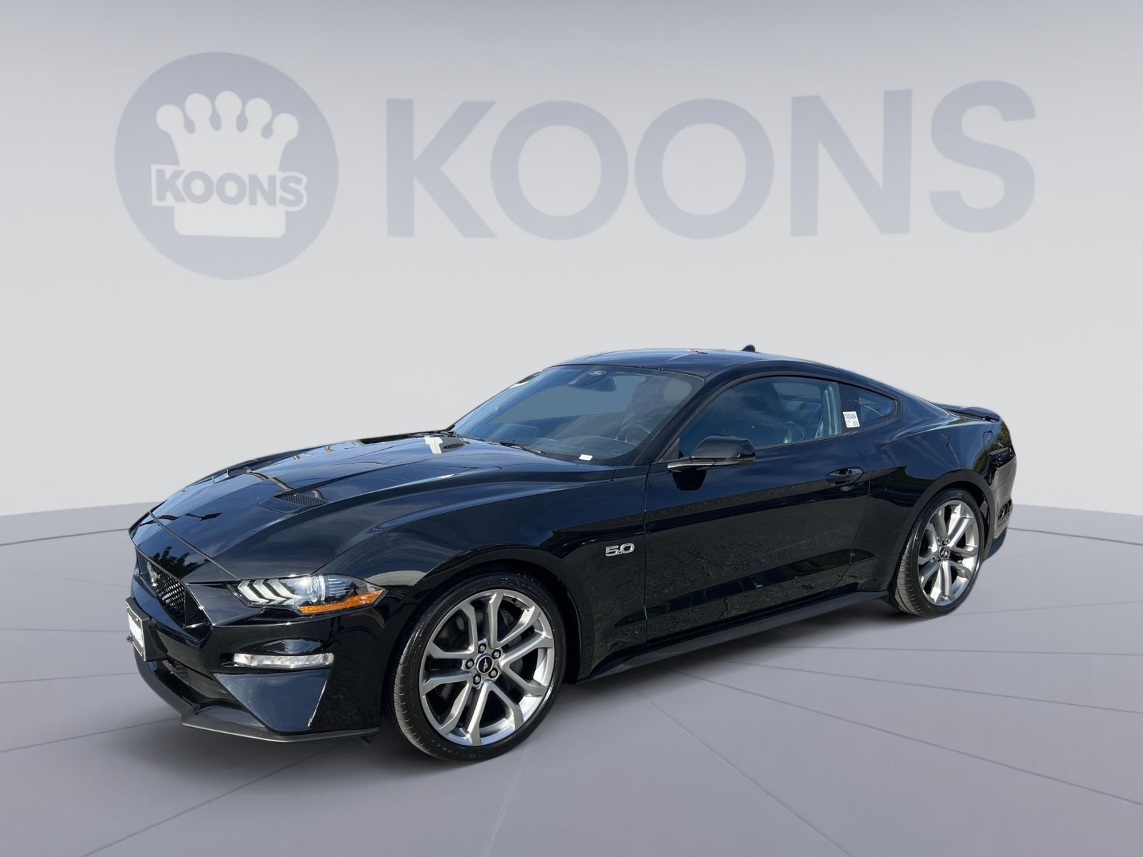 Used 2022 Ford Mustang GT Premium w/ Equipment Group 401A RWD image 1