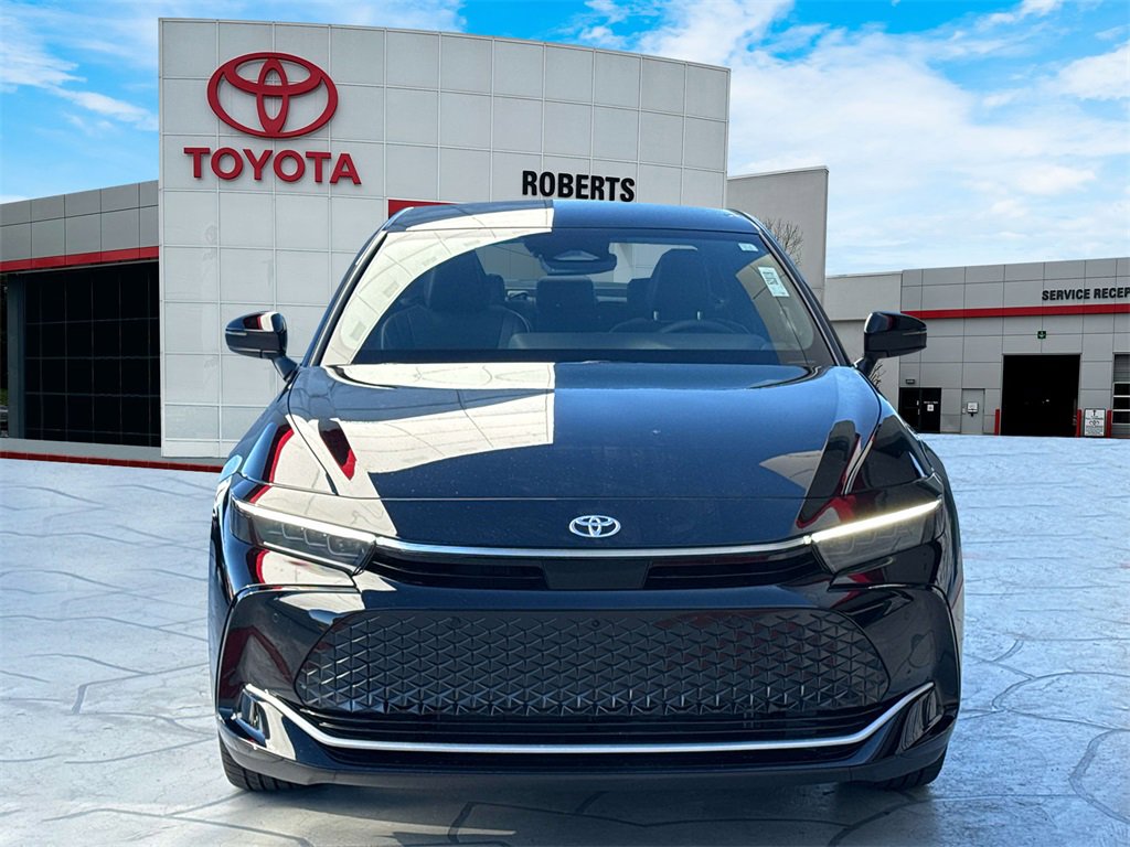 New 2026 Toyota Crown Limited w/ Advanced Technology Package image 2