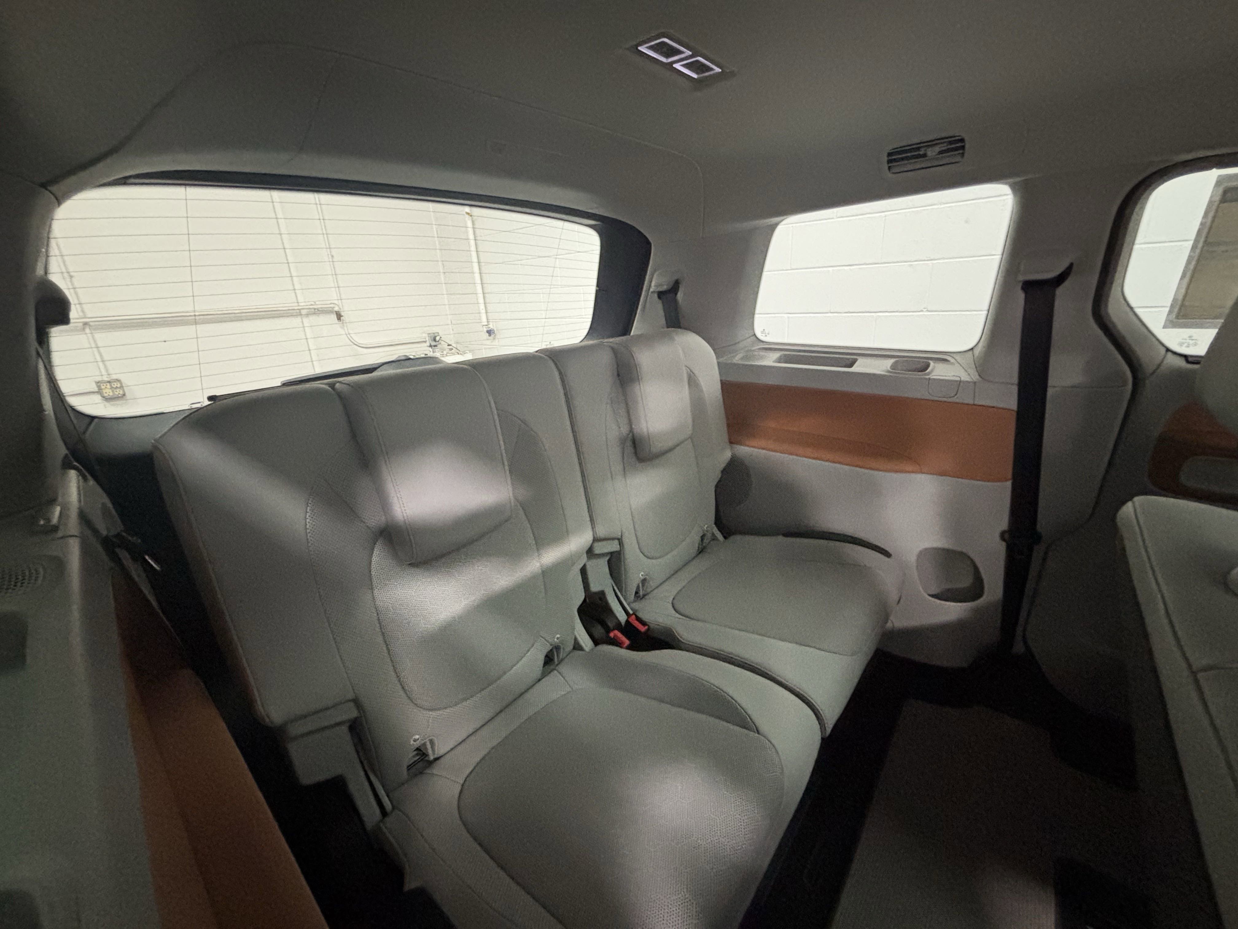 New 2025 Volkswagen ID. Buzz 1st Edition image 14