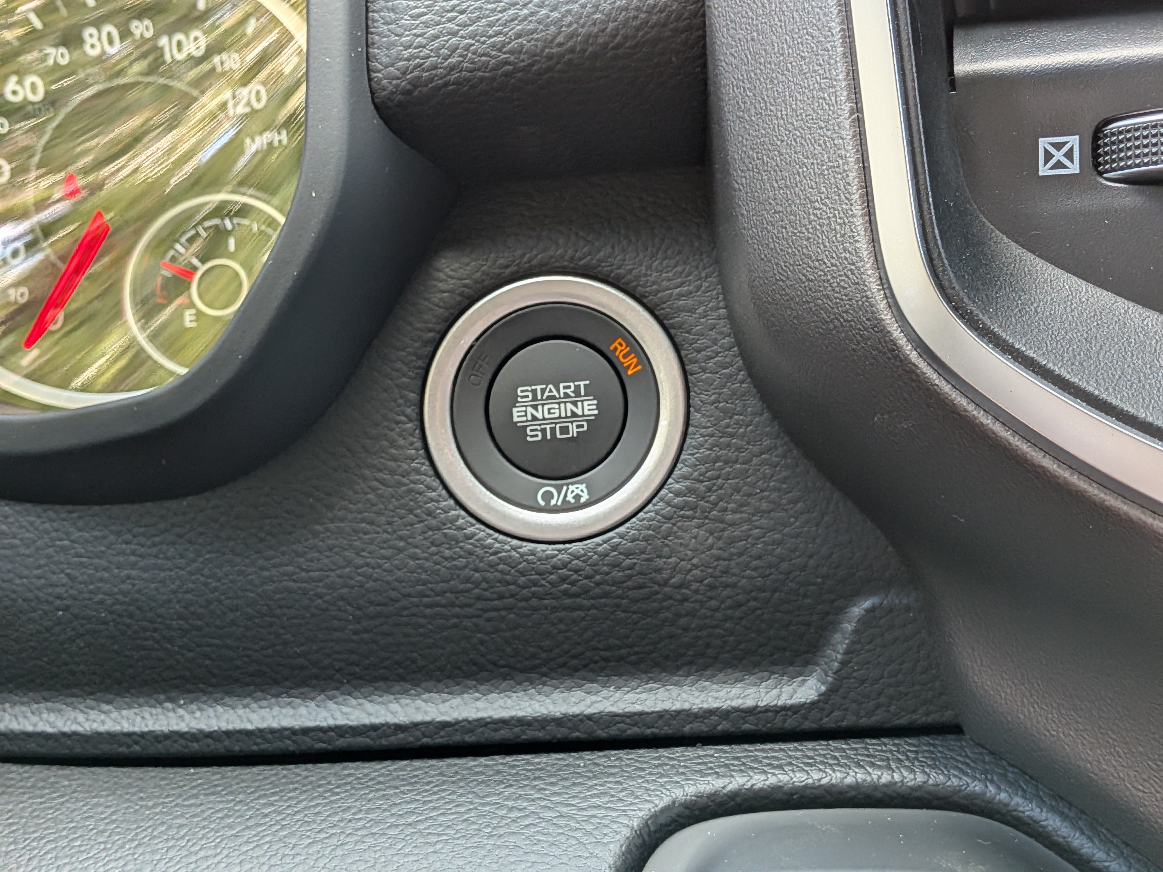 New 2026 RAM 1500 Express RWD image 28