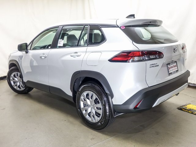 New 2026 Toyota Corolla Cross L image 5