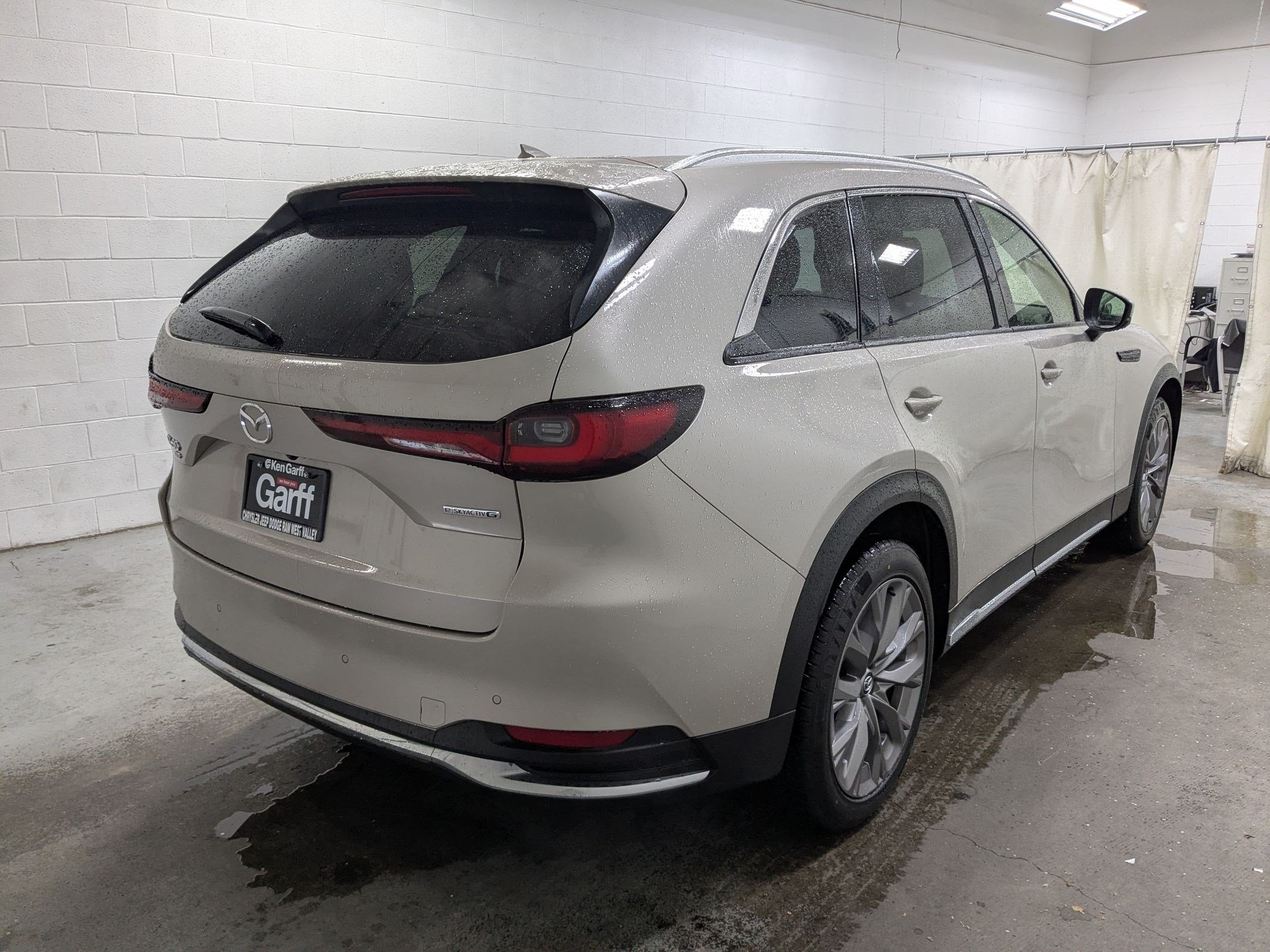 Used 2024 MAZDA CX-90 3.3 Turbo w/ Premium Package AWD/4WD image 7