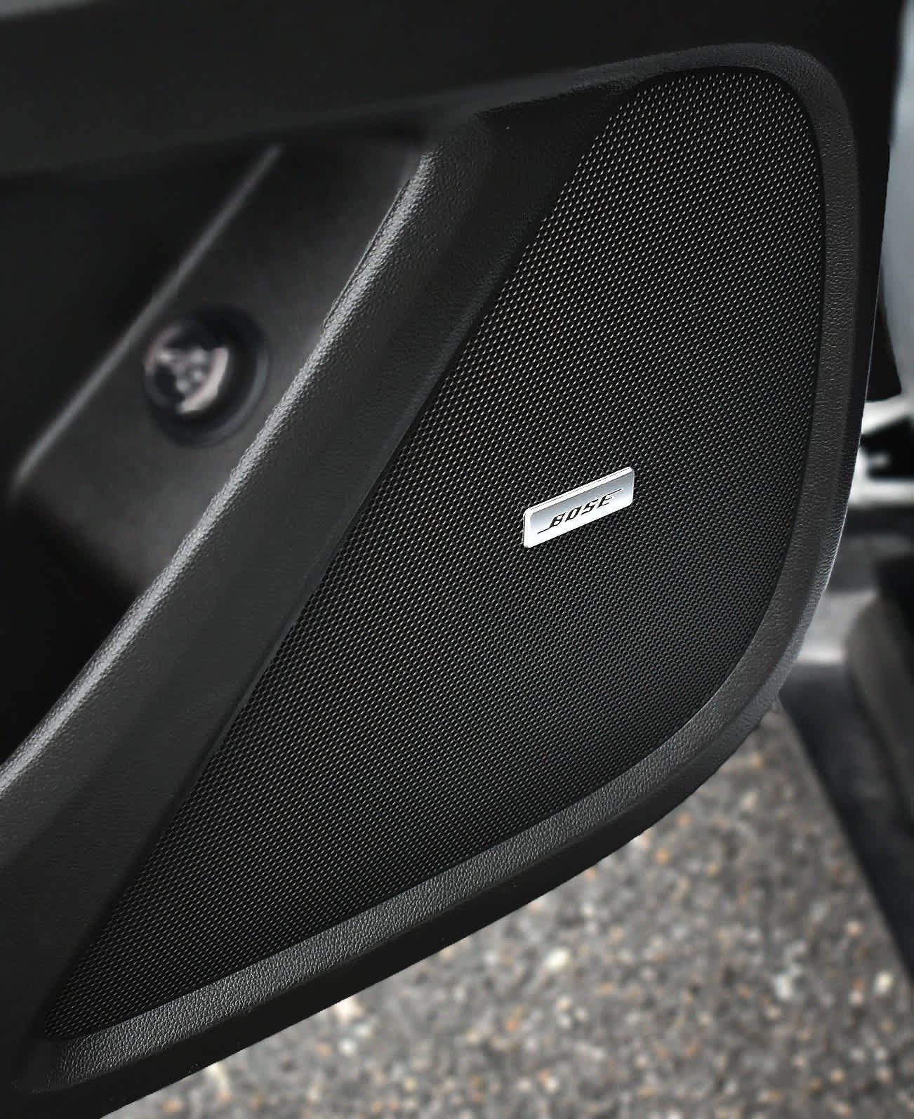 Used 2023 Chevrolet Traverse Premier w/ Redline Edition image 29