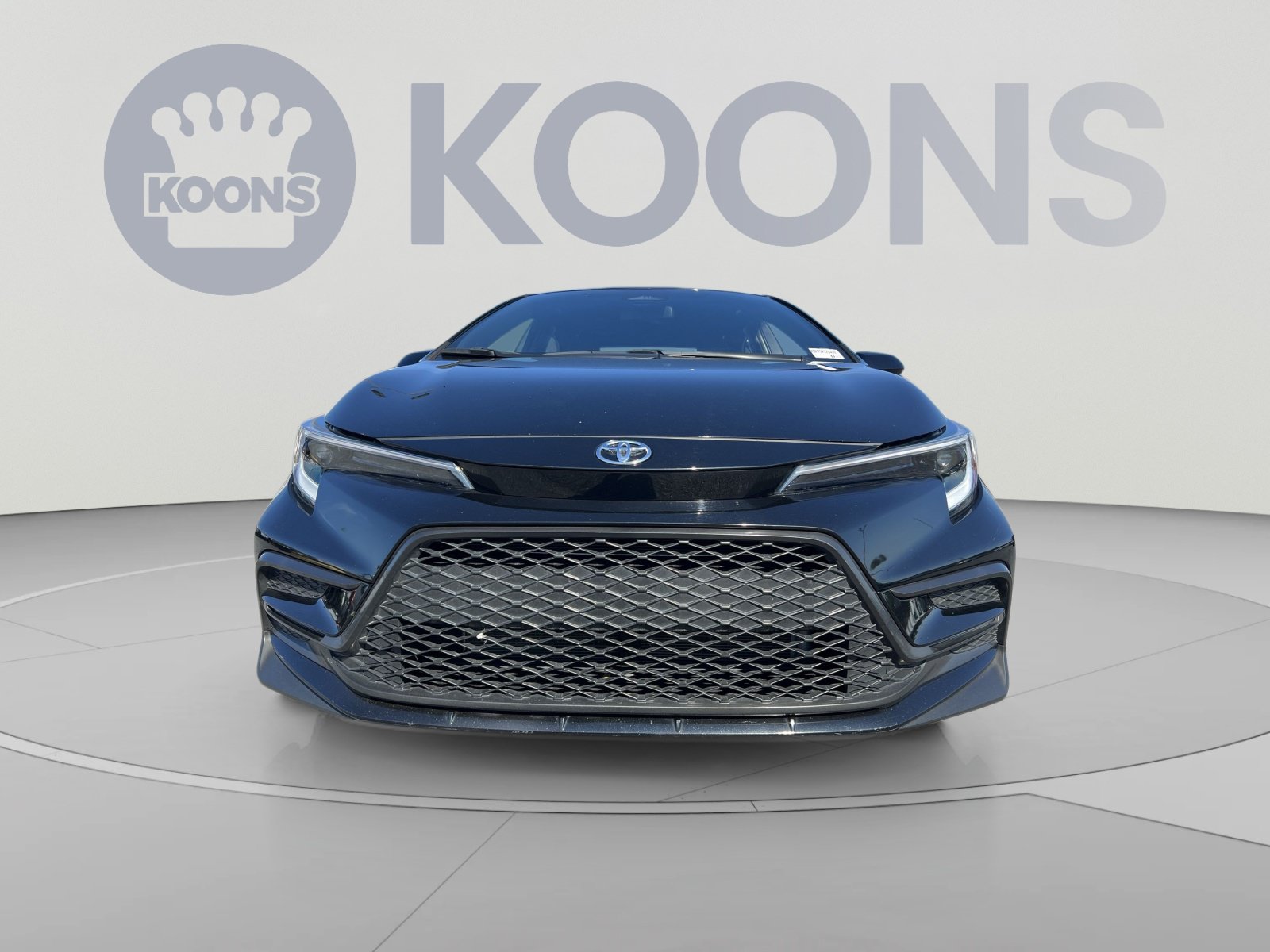 Used 2025 Toyota Corolla SE FWD image 11