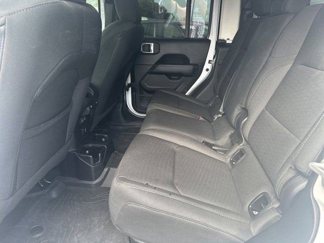 Certified 2020 Jeep Gladiator Overland image 22