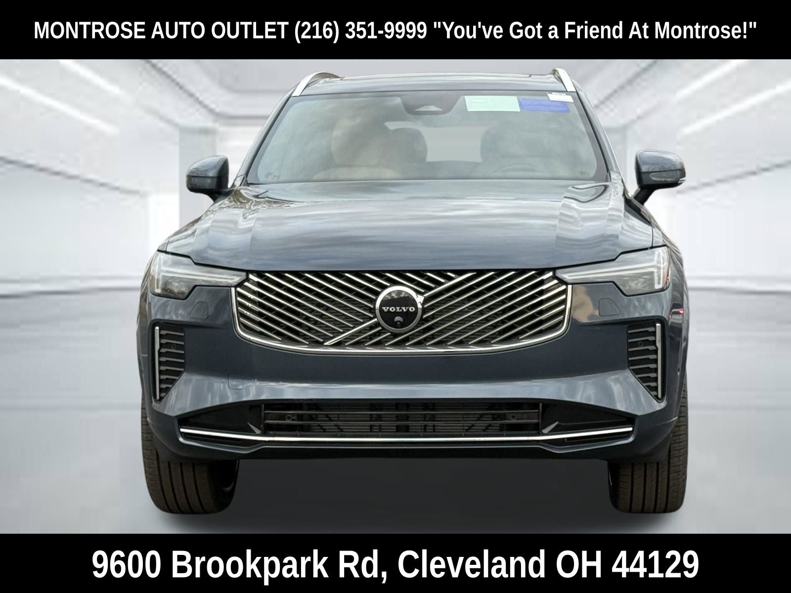 New 2026 Volvo XC90 B6 Plus w/ Protection Package Premier AWD/4WD image 8