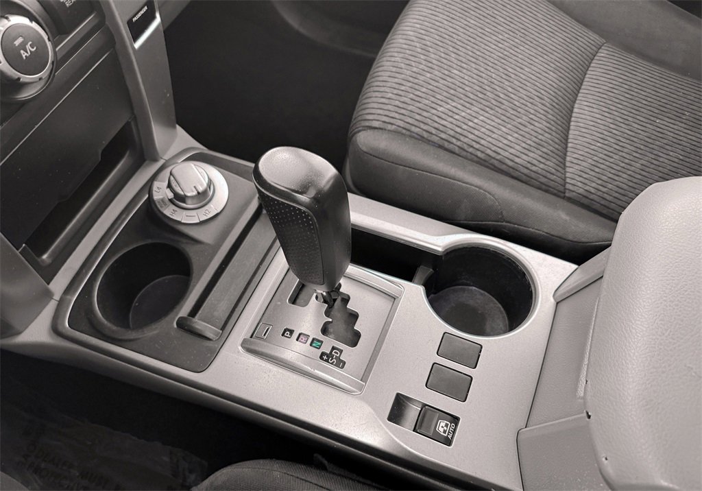 Used 2013 Toyota 4Runner SR5 w/ Convenience Pkg image 23