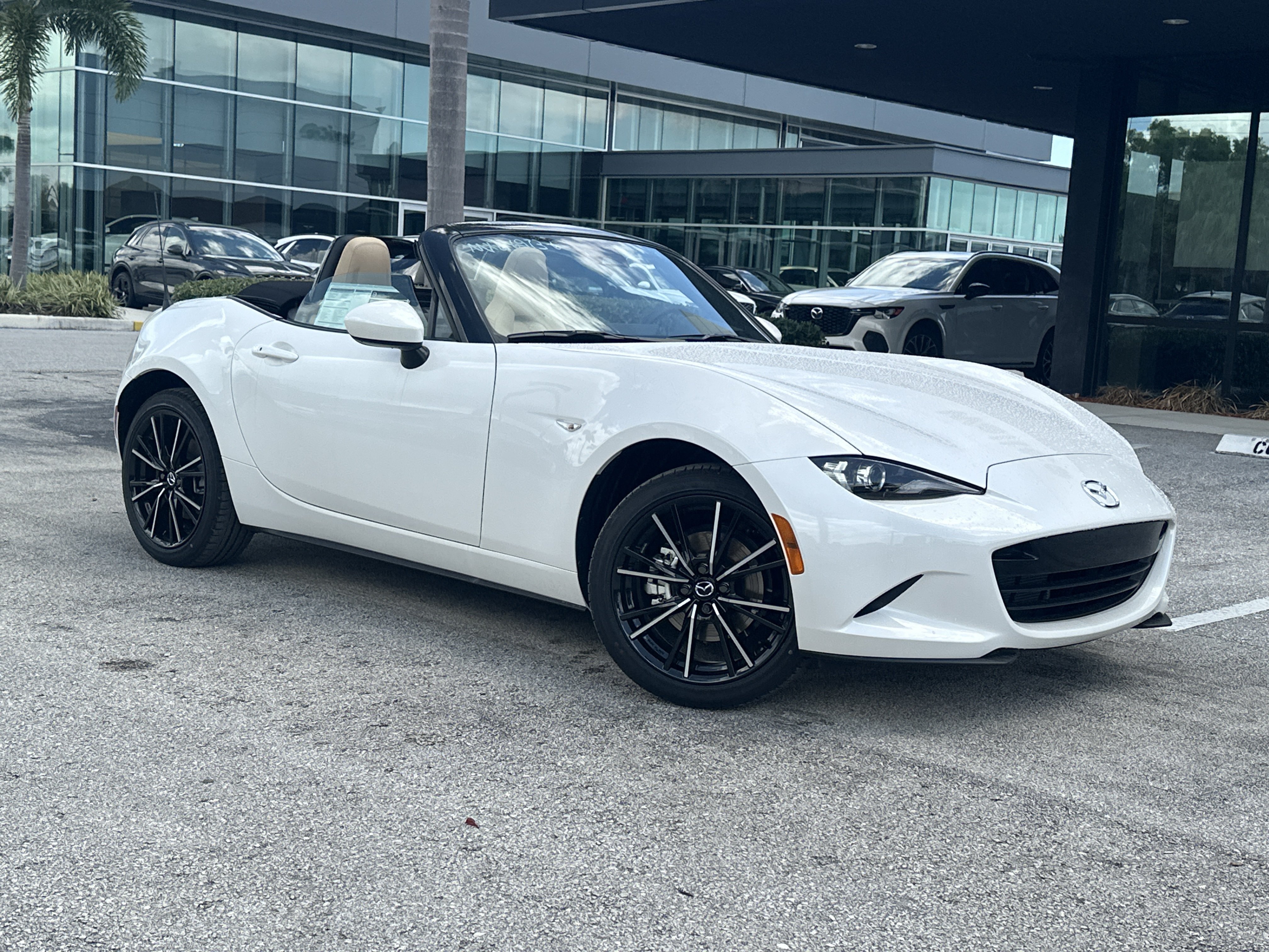 New 2026 MAZDA MX-5 Miata Grand Touring RWD image 3