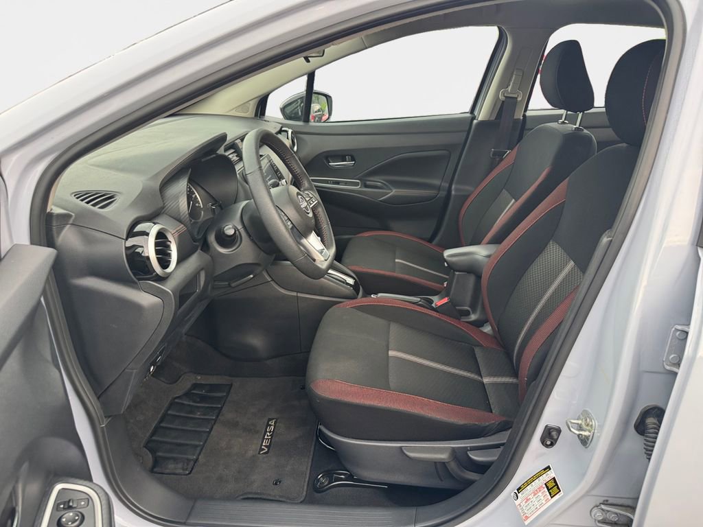 Used 2024 Nissan Versa SR w/ Trunk Package image 12