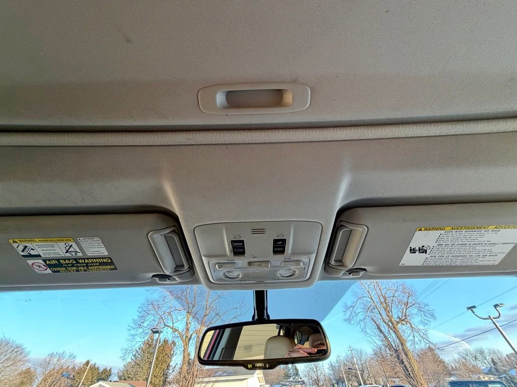 Used 2013 Toyota RAV4 Limited image 37