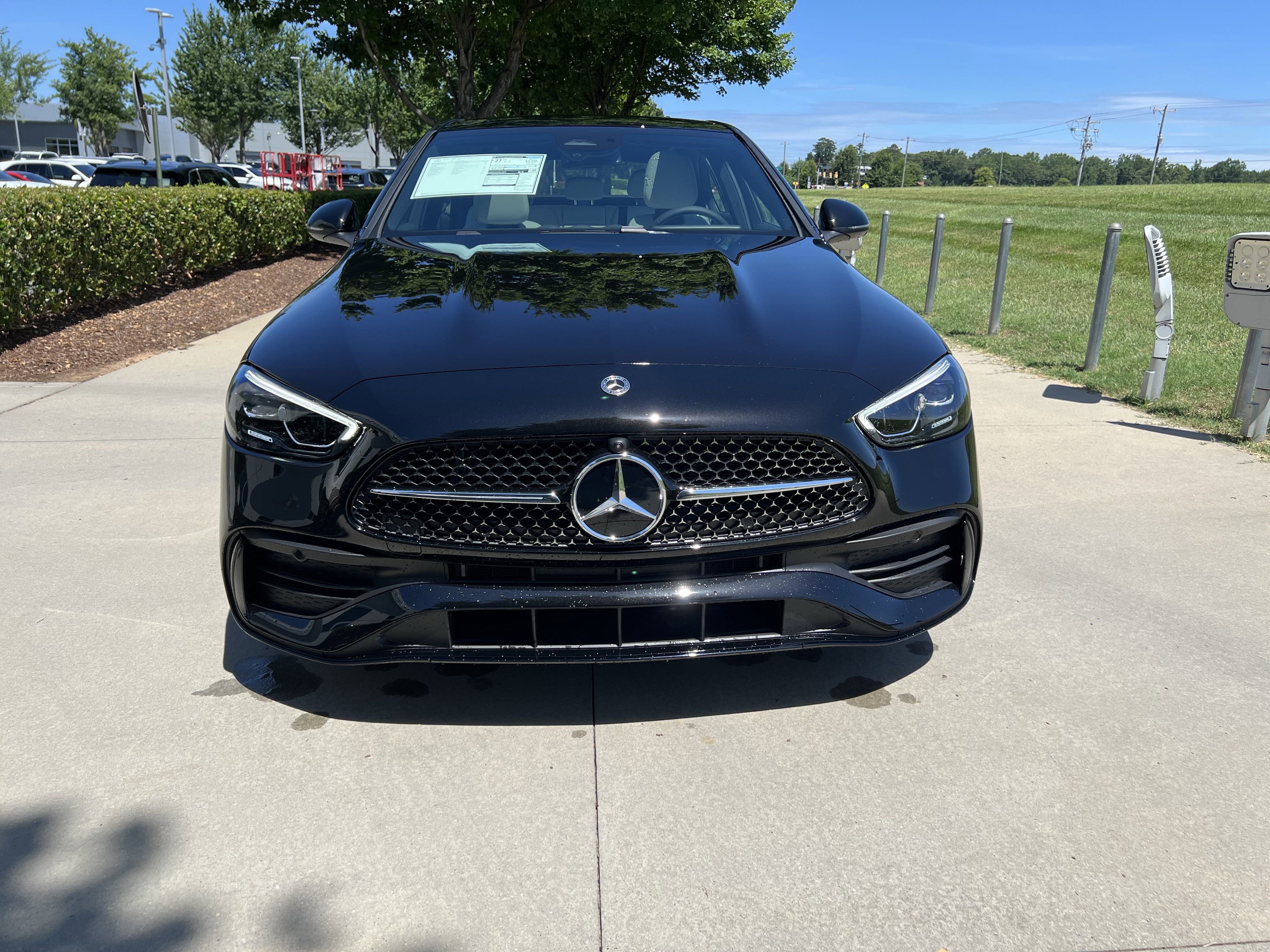 New 2025 Mercedes-Benz C 300 4MATIC Sedan image 3