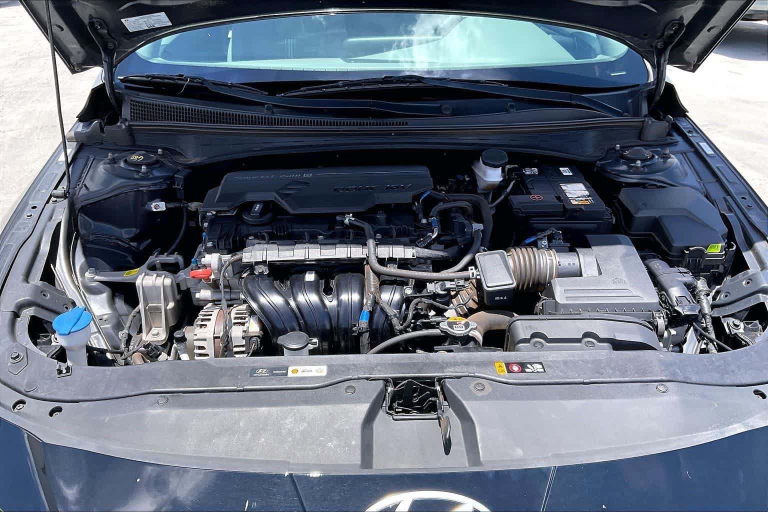 Used 2024 Hyundai Elantra SEL FWD image 9