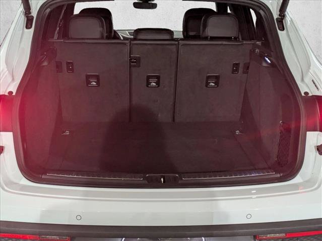 Used 2022 Porsche Macan image 6