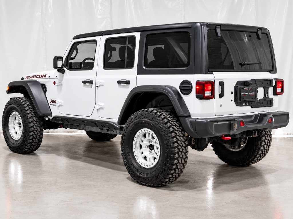Used 2019 Jeep Wrangler Unlimited Rubicon AWD/4WD image 3
