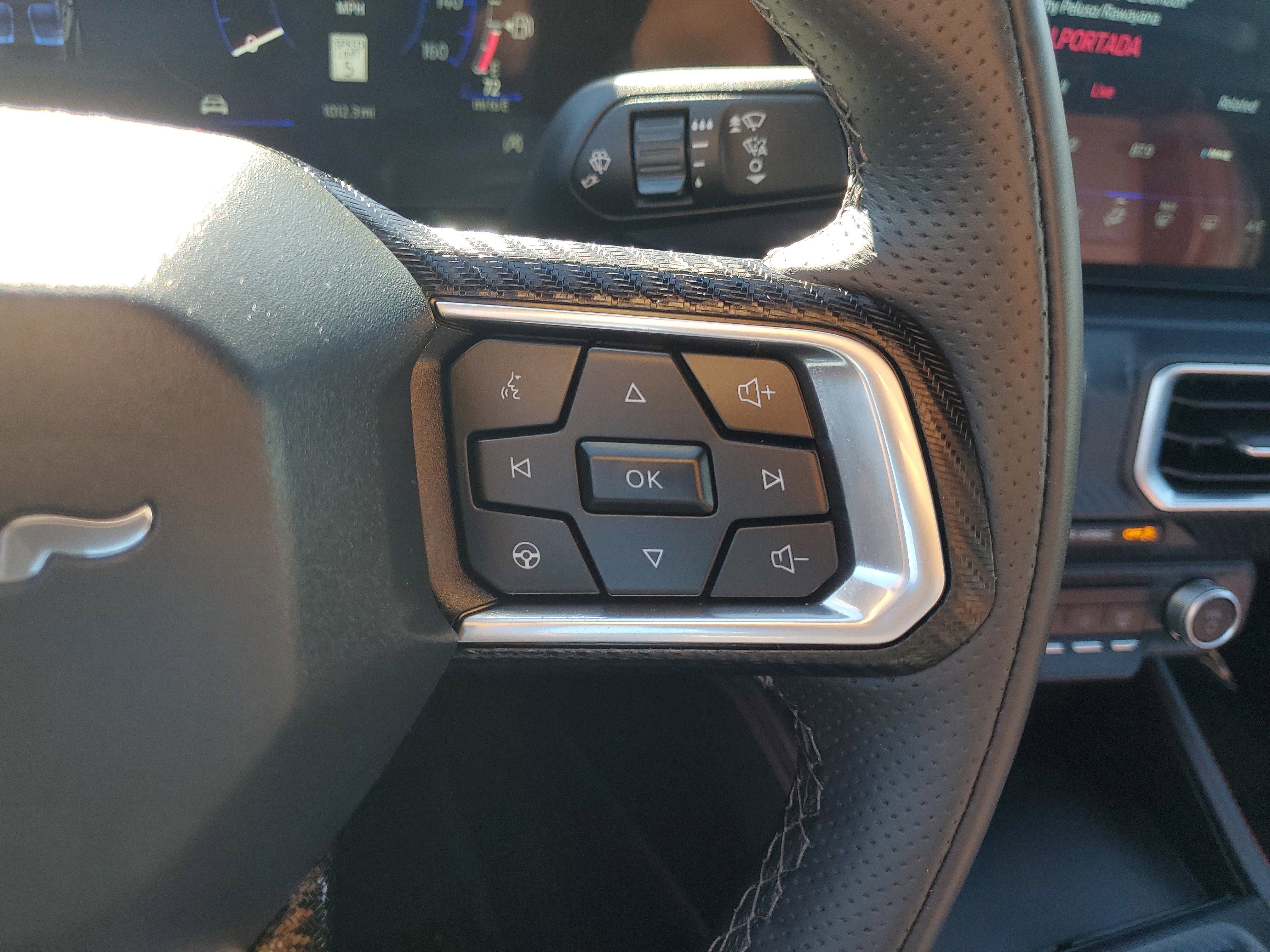 Used 2025 Ford Mustang GT Premium image 17