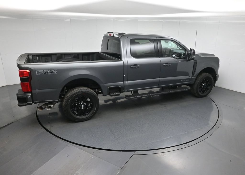 New 2026 Ford F250 Lariat w/ Black Appearance Package AWD/4WD image 38