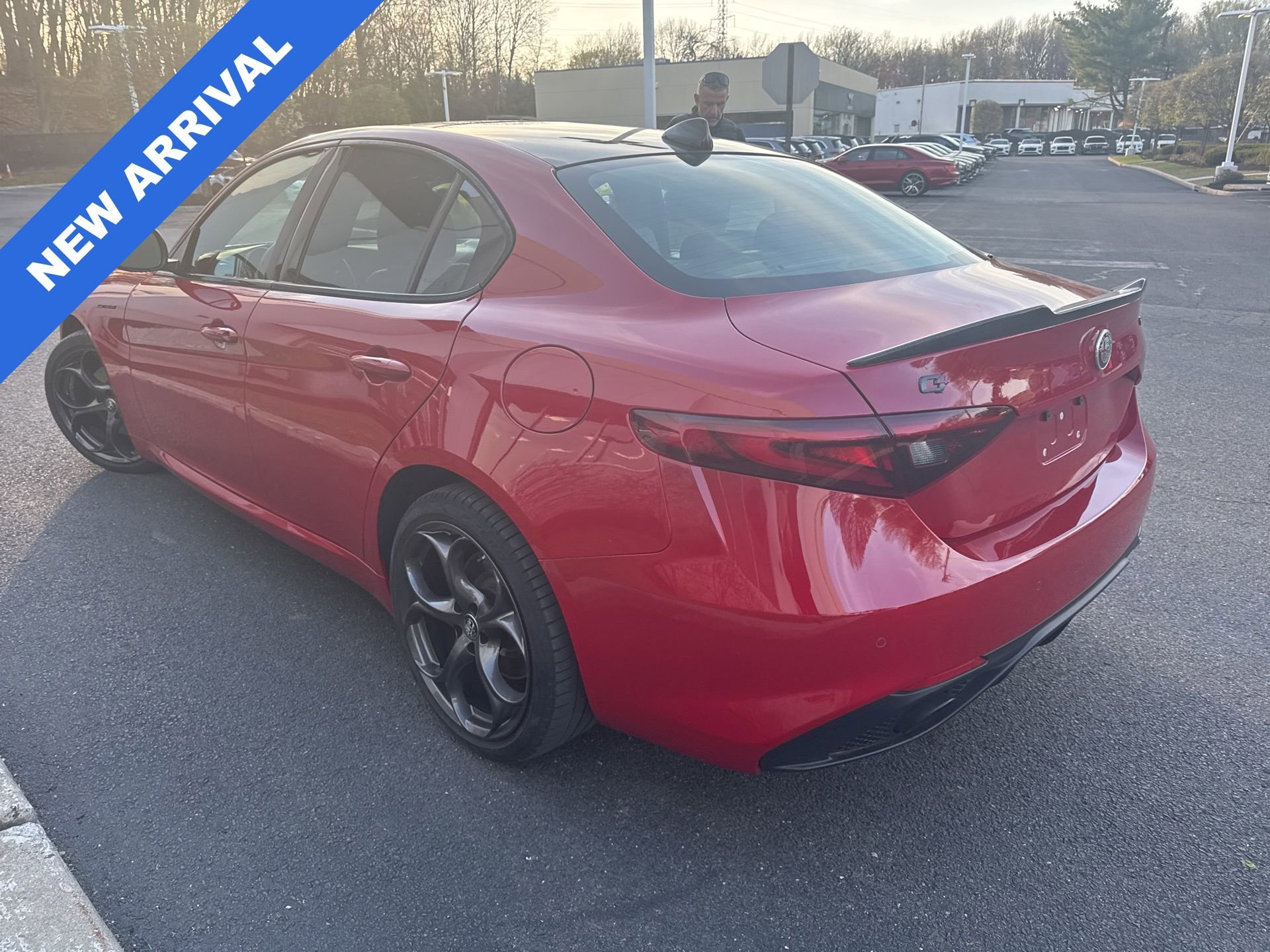 Used 2023 Alfa Romeo Giulia Estrema image 4