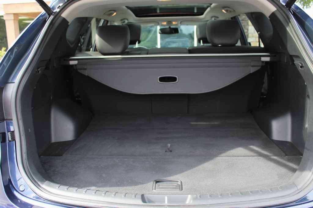 Used 2017 Hyundai Santa Fe Sport FWD image 8