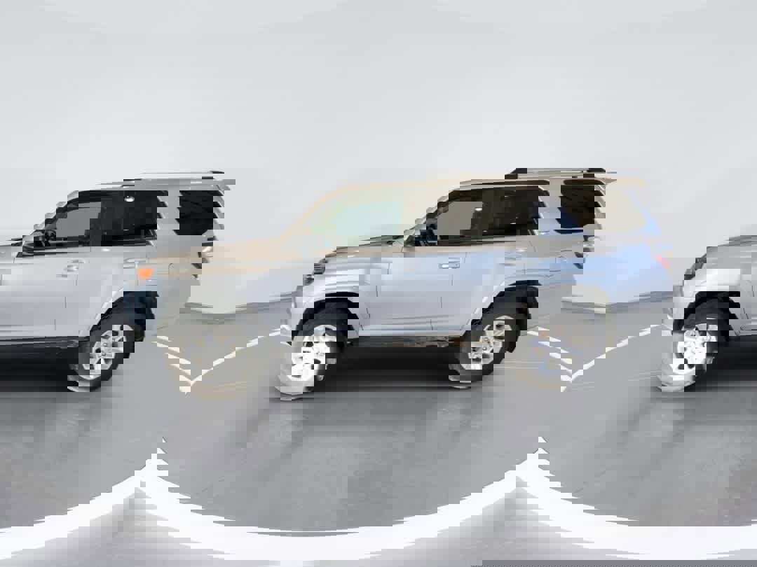 Used 2019 Toyota 4Runner SR5 image 5