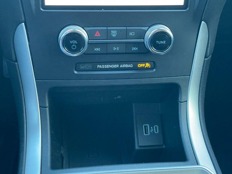 Used 2024 Ford Edge SEL w/ Convenience Package image 40